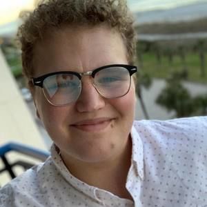 Meet your Posher, Cameron